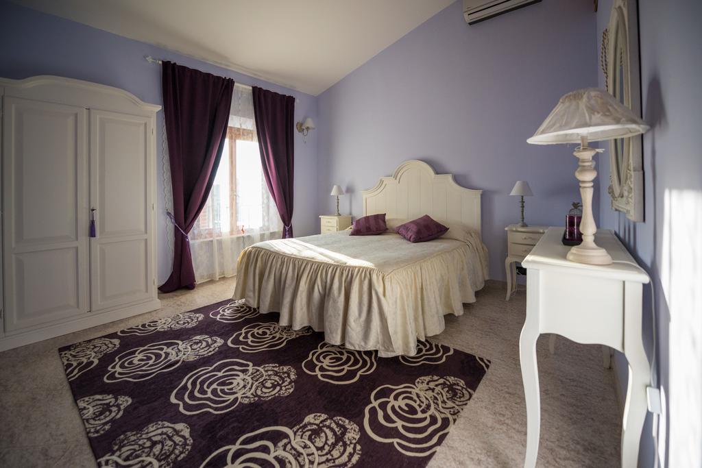 Hotel Il Casale Relais San Giuliano Terme Habitación foto